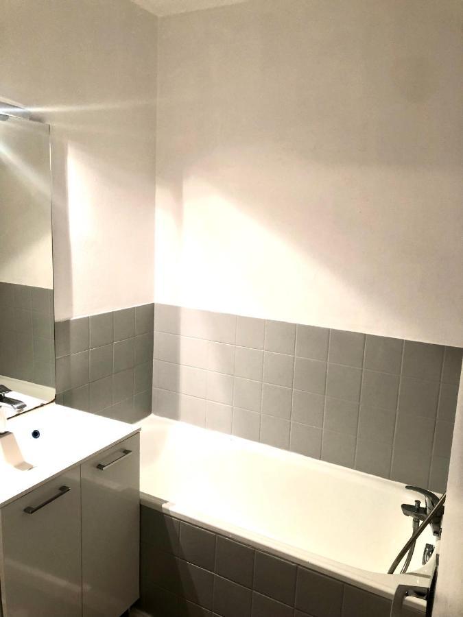 Mama With Aircon Including Parking 2 Cars Apartment Colmar Exterior foto