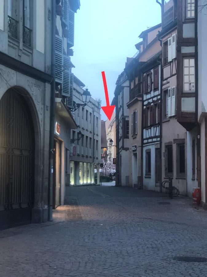 Mama With Aircon Including Parking 2 Cars Apartment Colmar Exterior foto