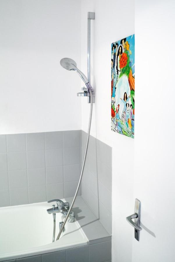 Mama With Aircon Including Parking 2 Cars Apartment Colmar Exterior foto