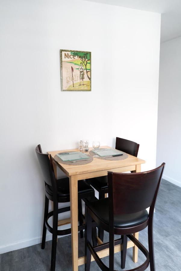 Mama With Aircon Including Parking 2 Cars Apartment Colmar Exterior foto