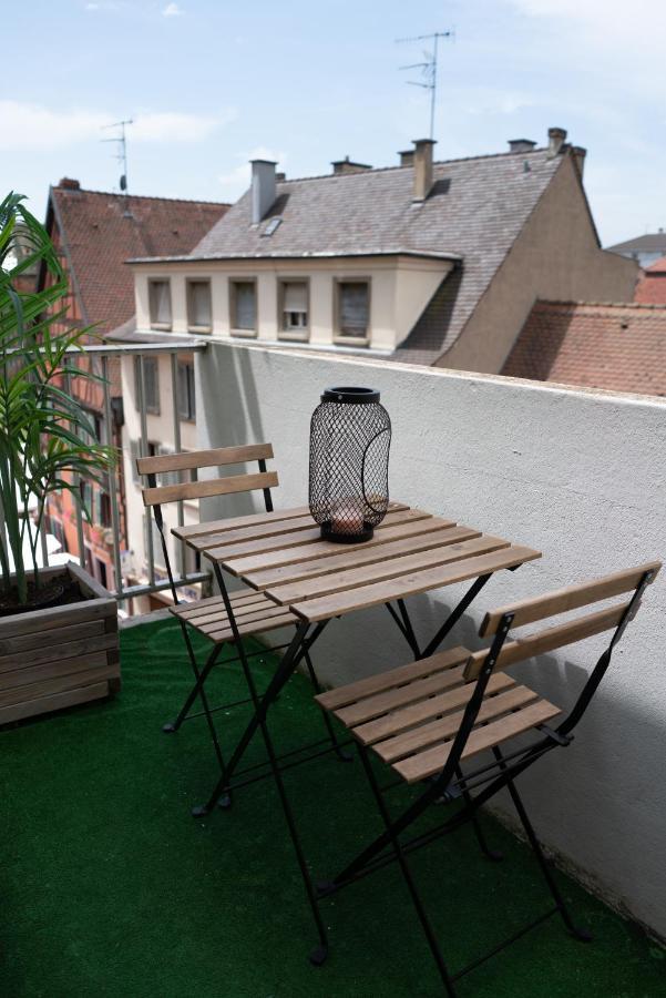 Mama With Aircon Including Parking 2 Cars Apartment Colmar Exterior foto
