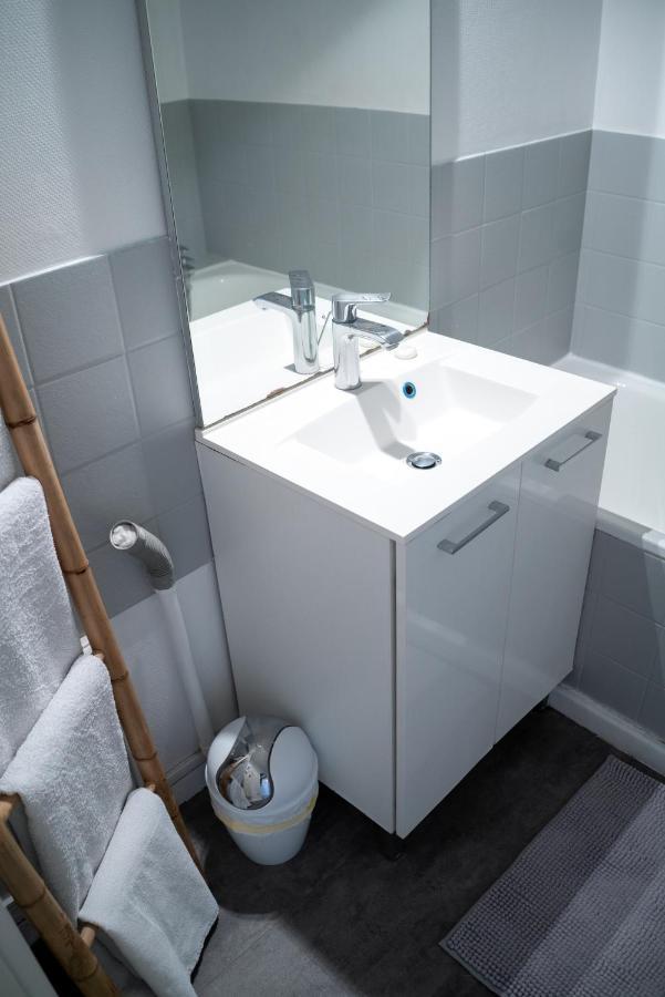 Mama With Aircon Including Parking 2 Cars Apartment Colmar Exterior foto